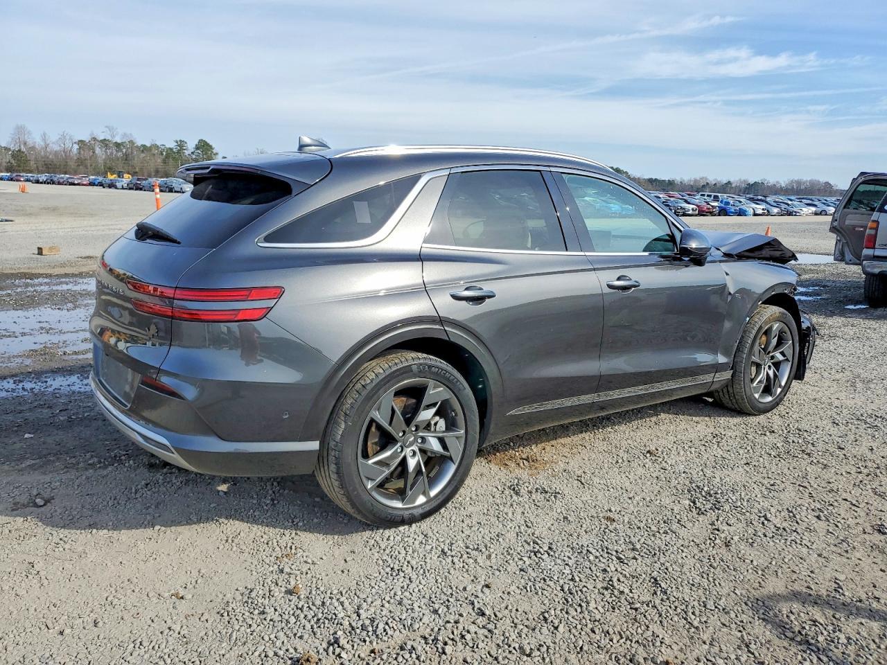 2023 GENESIS GV70