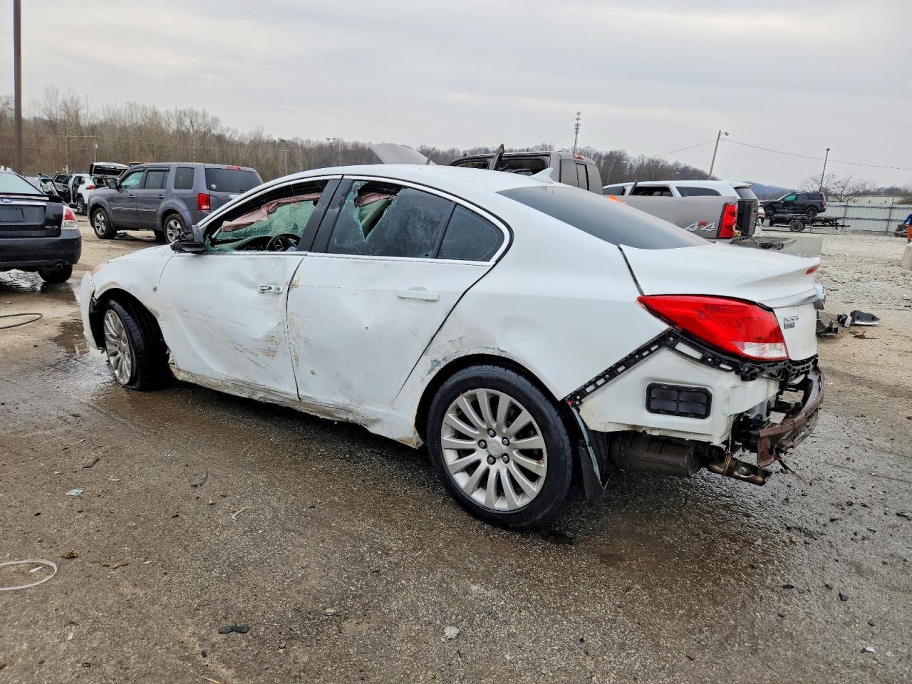 2011 BUICK Regal