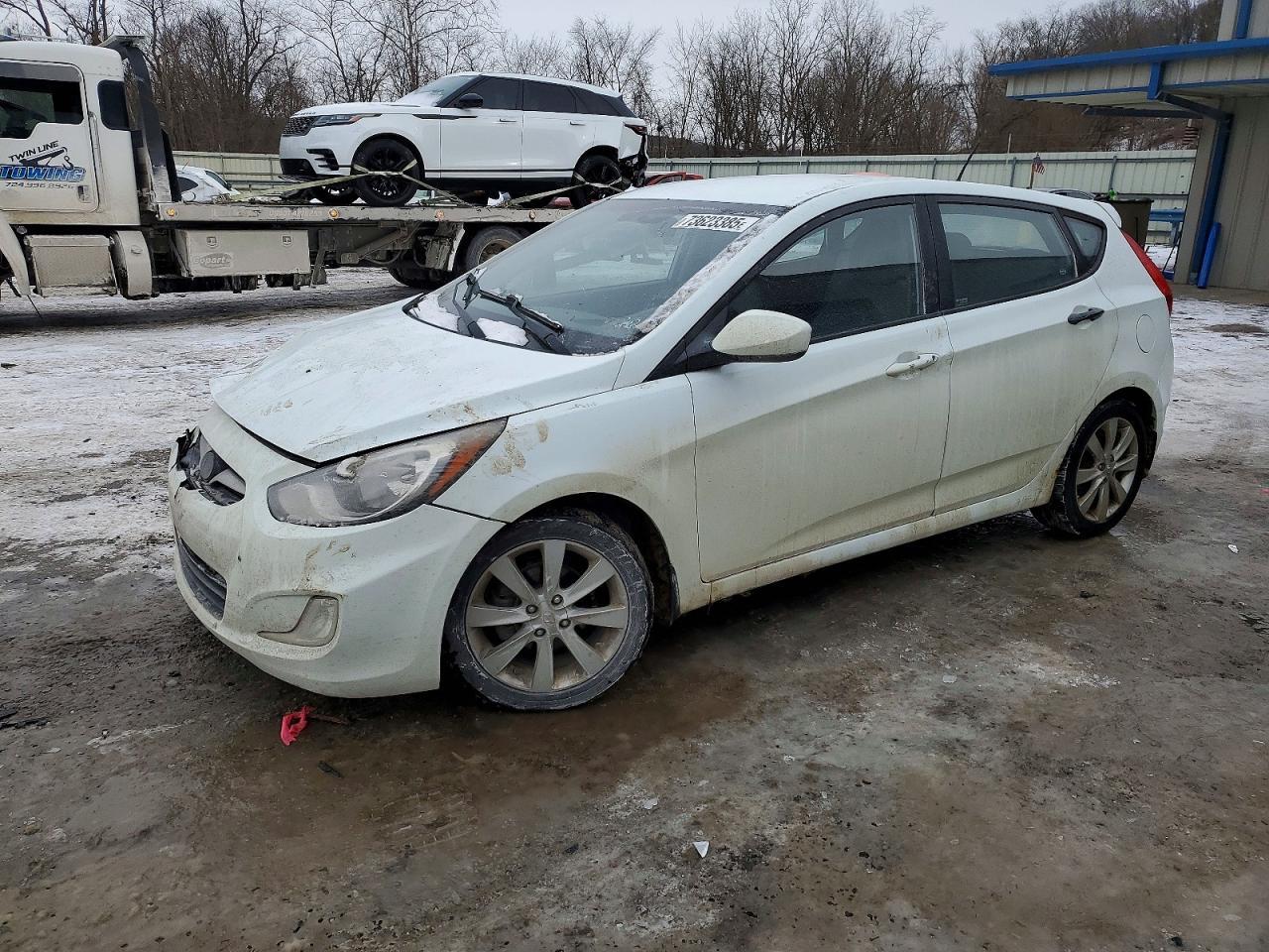 2012 HYUNDAI ACCENT