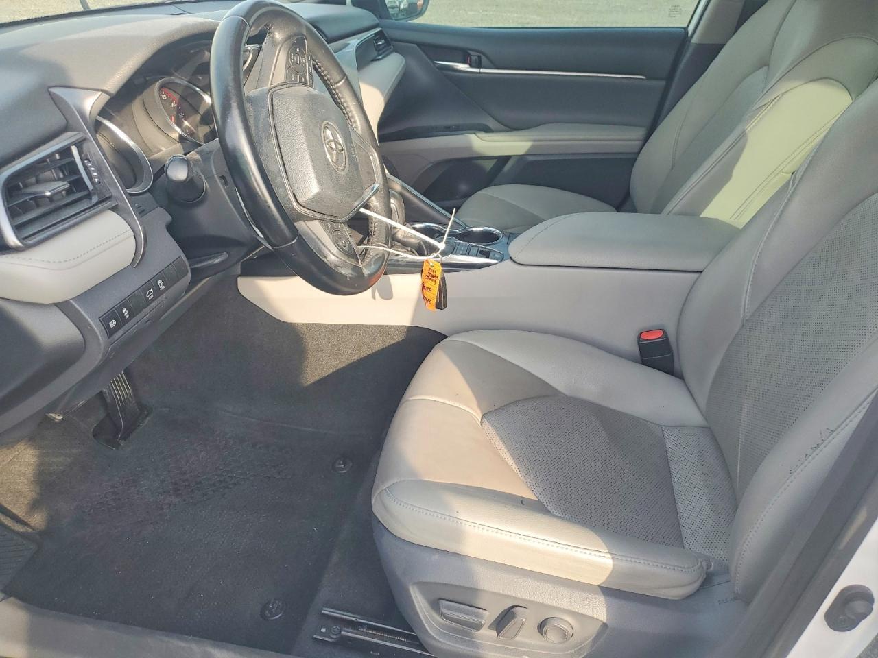 2019 TOYOTA CAMRY
