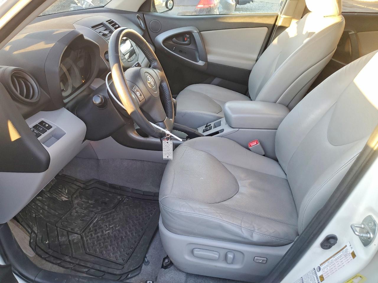 2009 TOYOTA RAV4