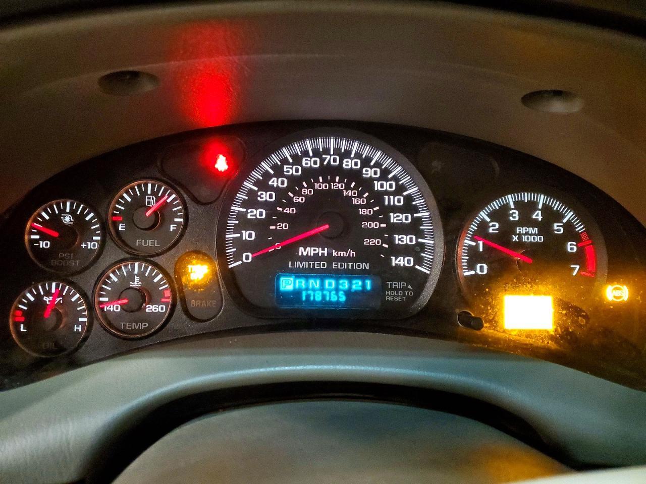 2004 CHEVROLET IMPALA