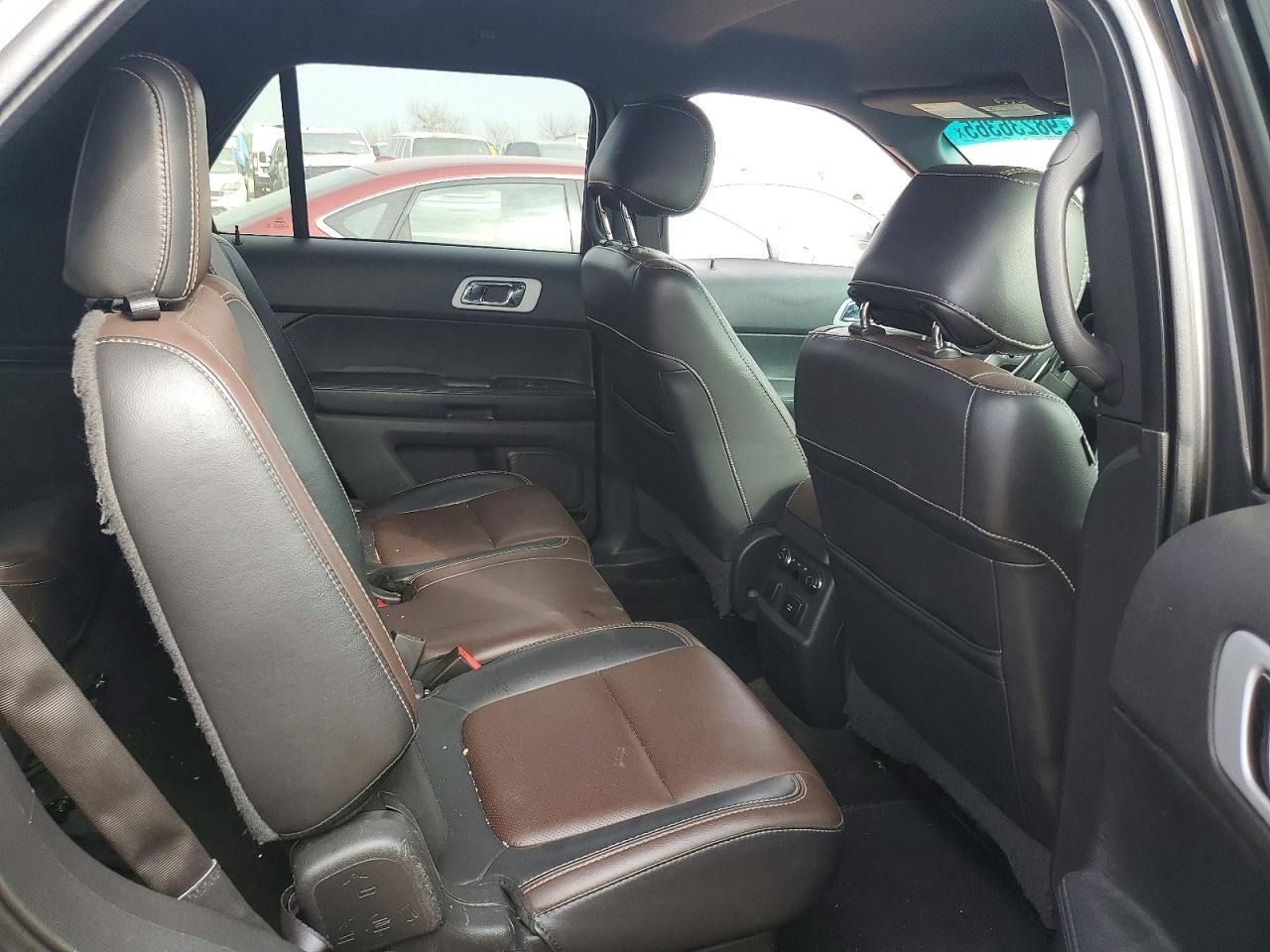 2015 FORD Explorer Sport Trac