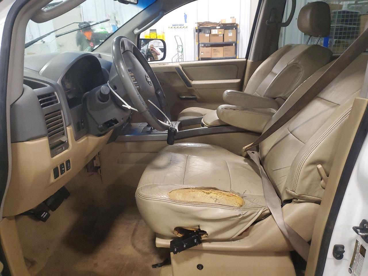 2006 NISSAN Armada