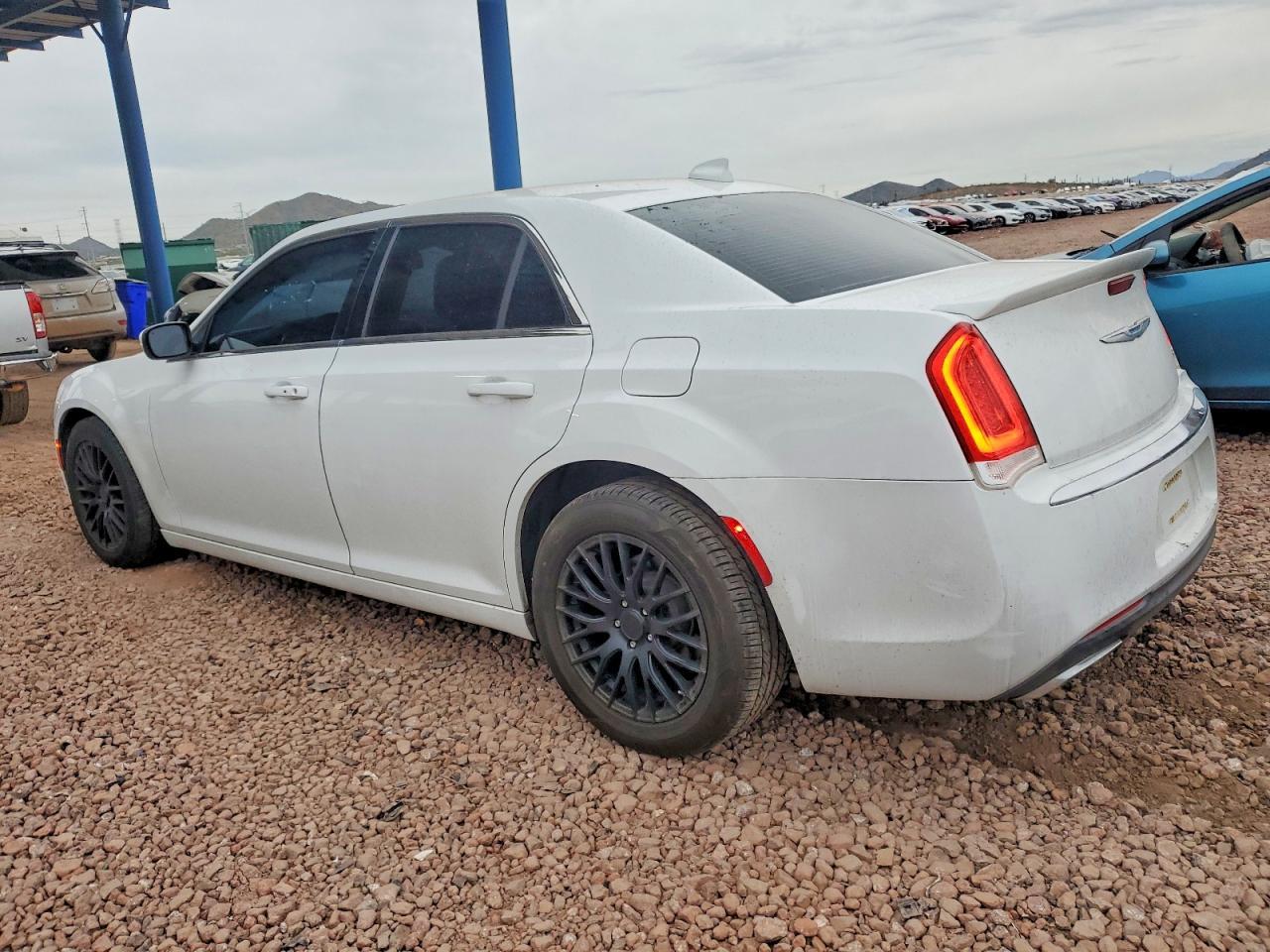 2017 CHRYSLER 300