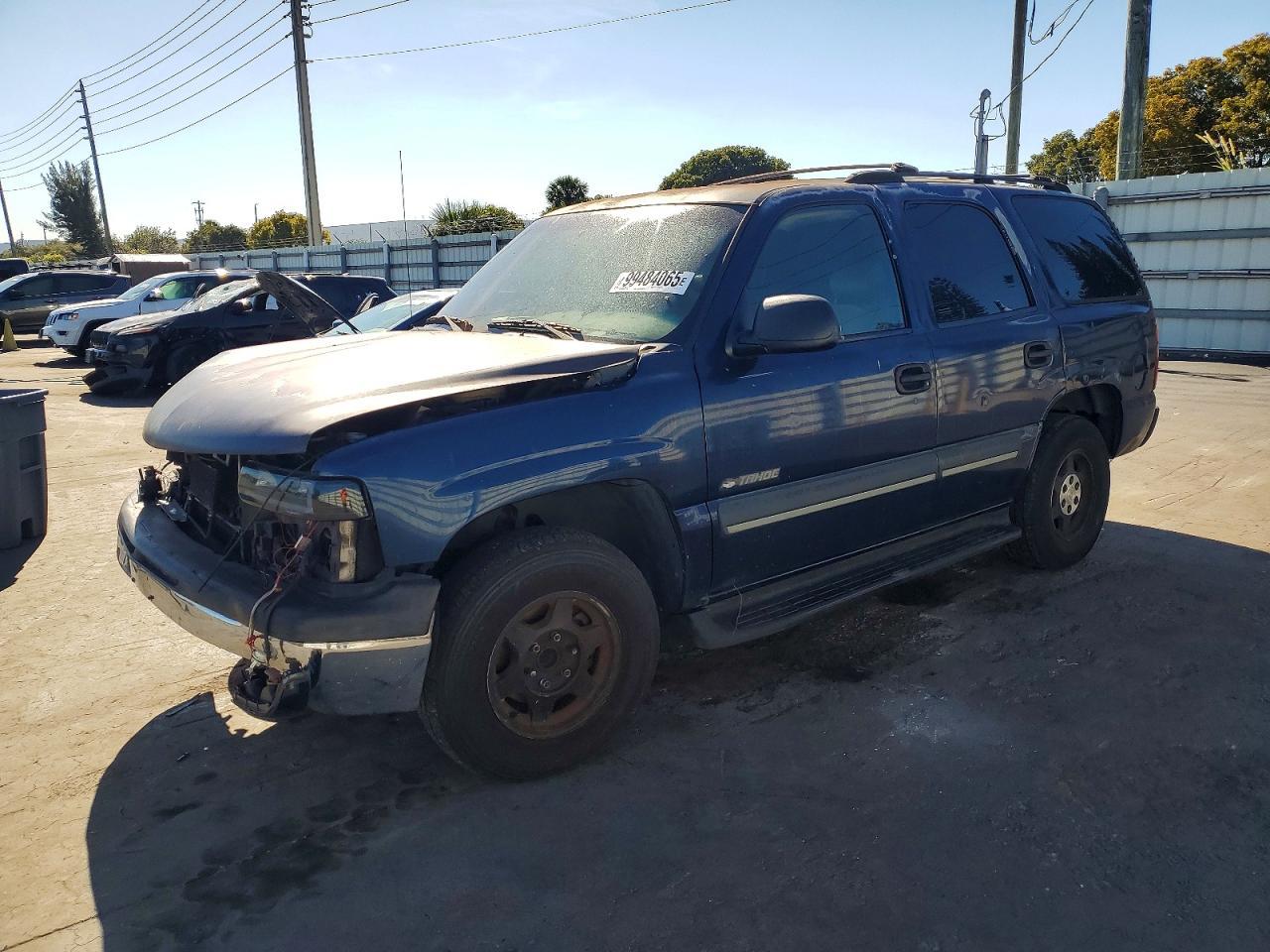 2003 CHEVROLET Tahoe