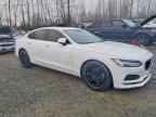 2017 VOLVO S90