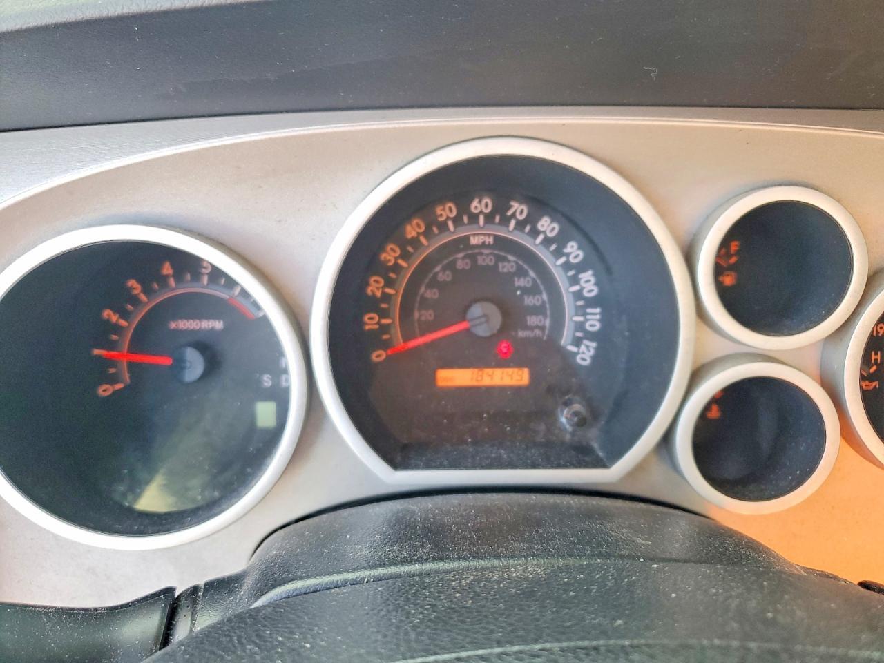 2008 TOYOTA Sequoia