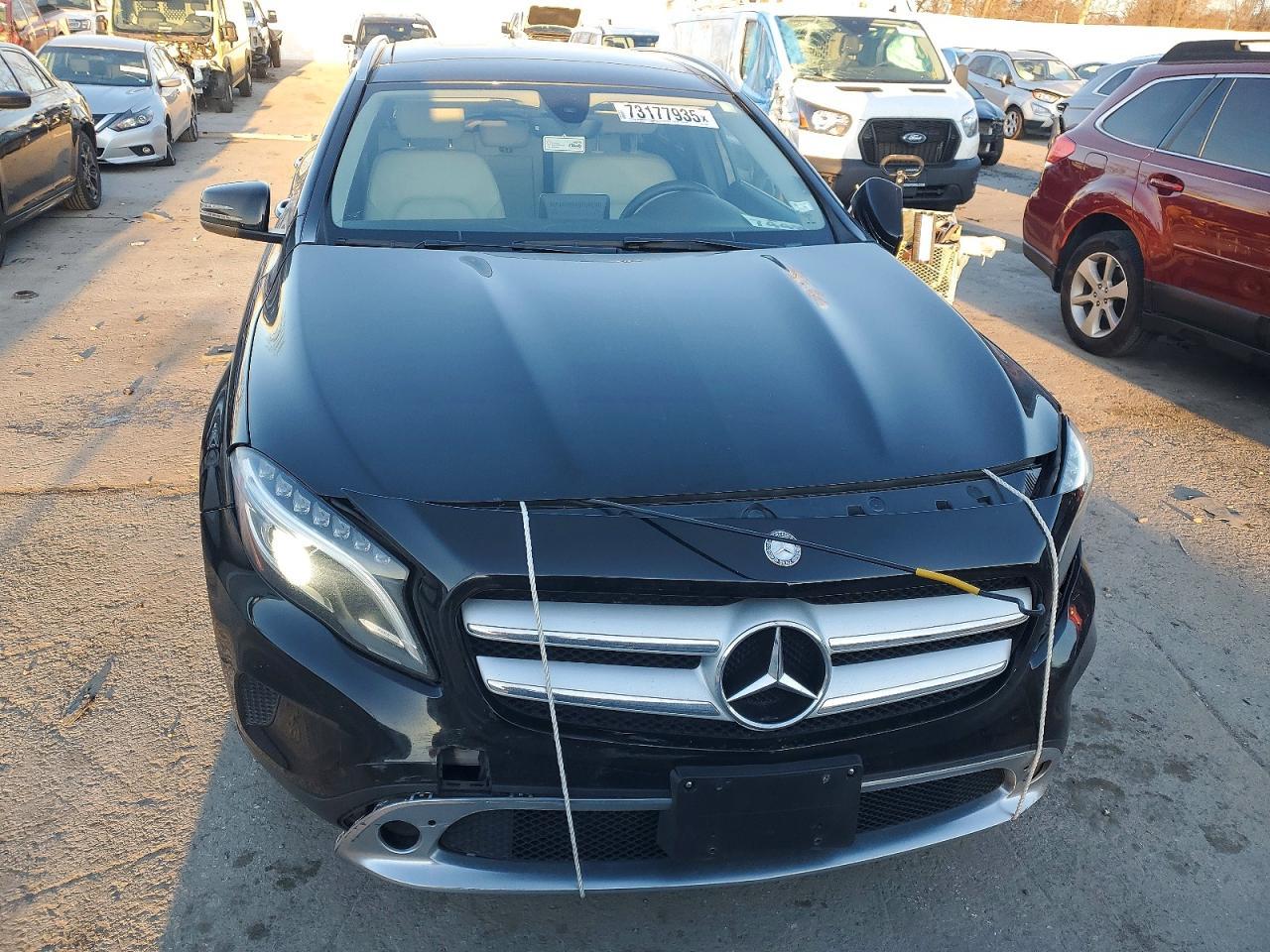 2016 MERCEDES-BENZ GLA-Class