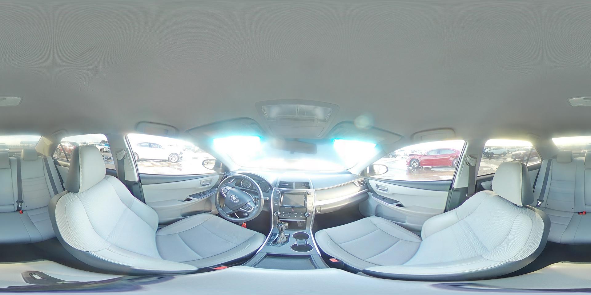 2016 TOYOTA CAMRY