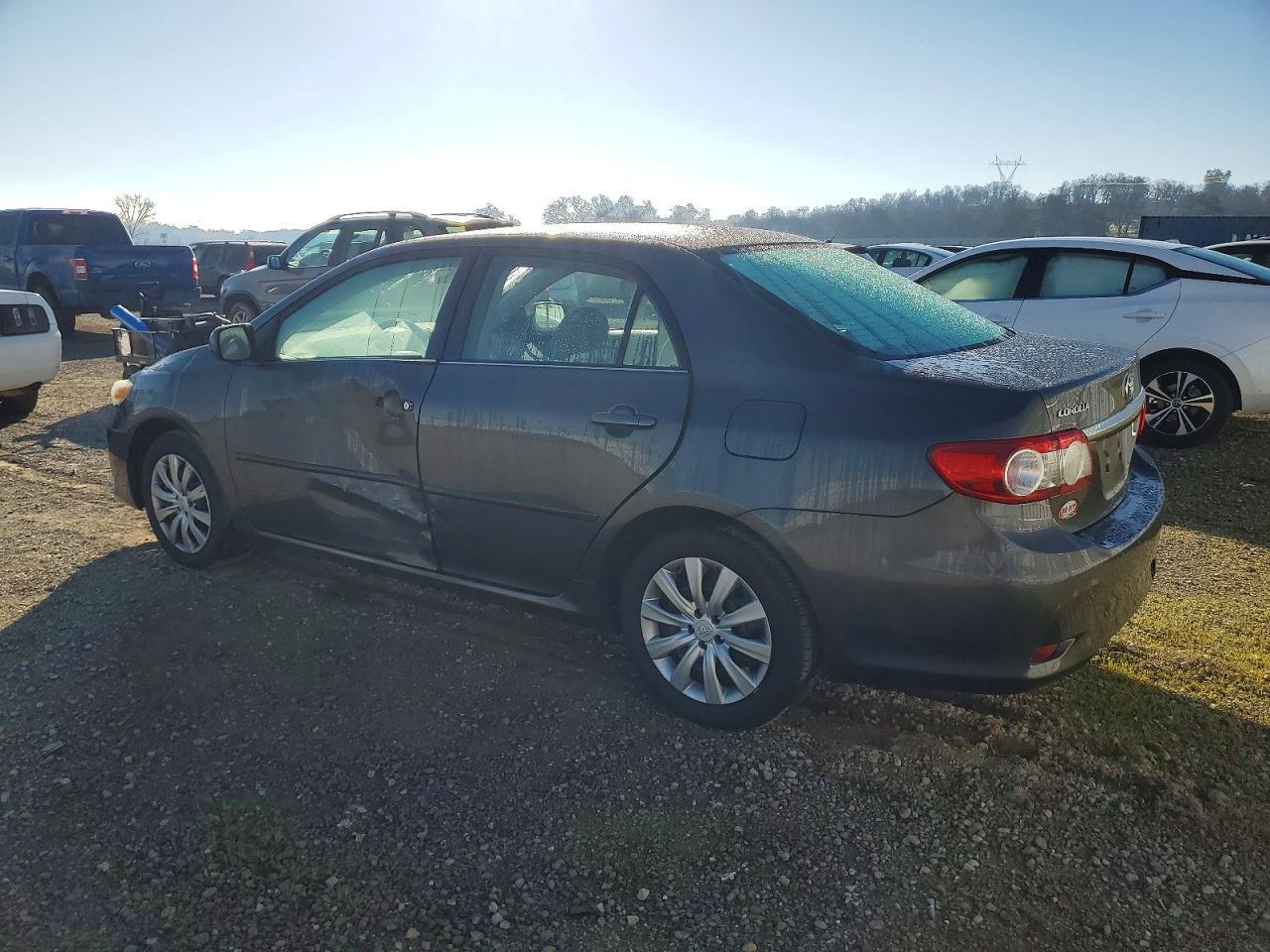 2013 TOYOTA COROLLA