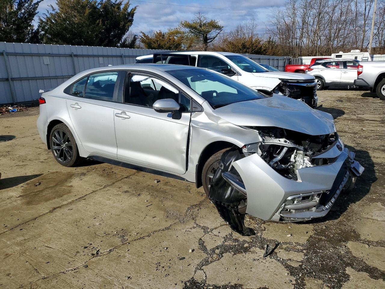 2025 TOYOTA COROLLA
