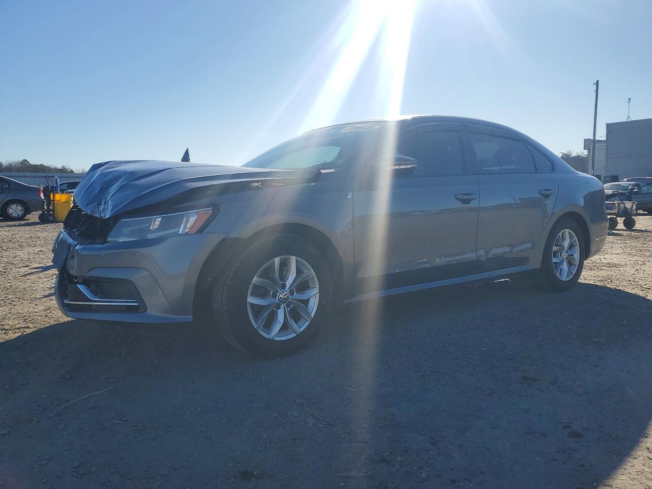 2018 VOLKSWAGEN Passat