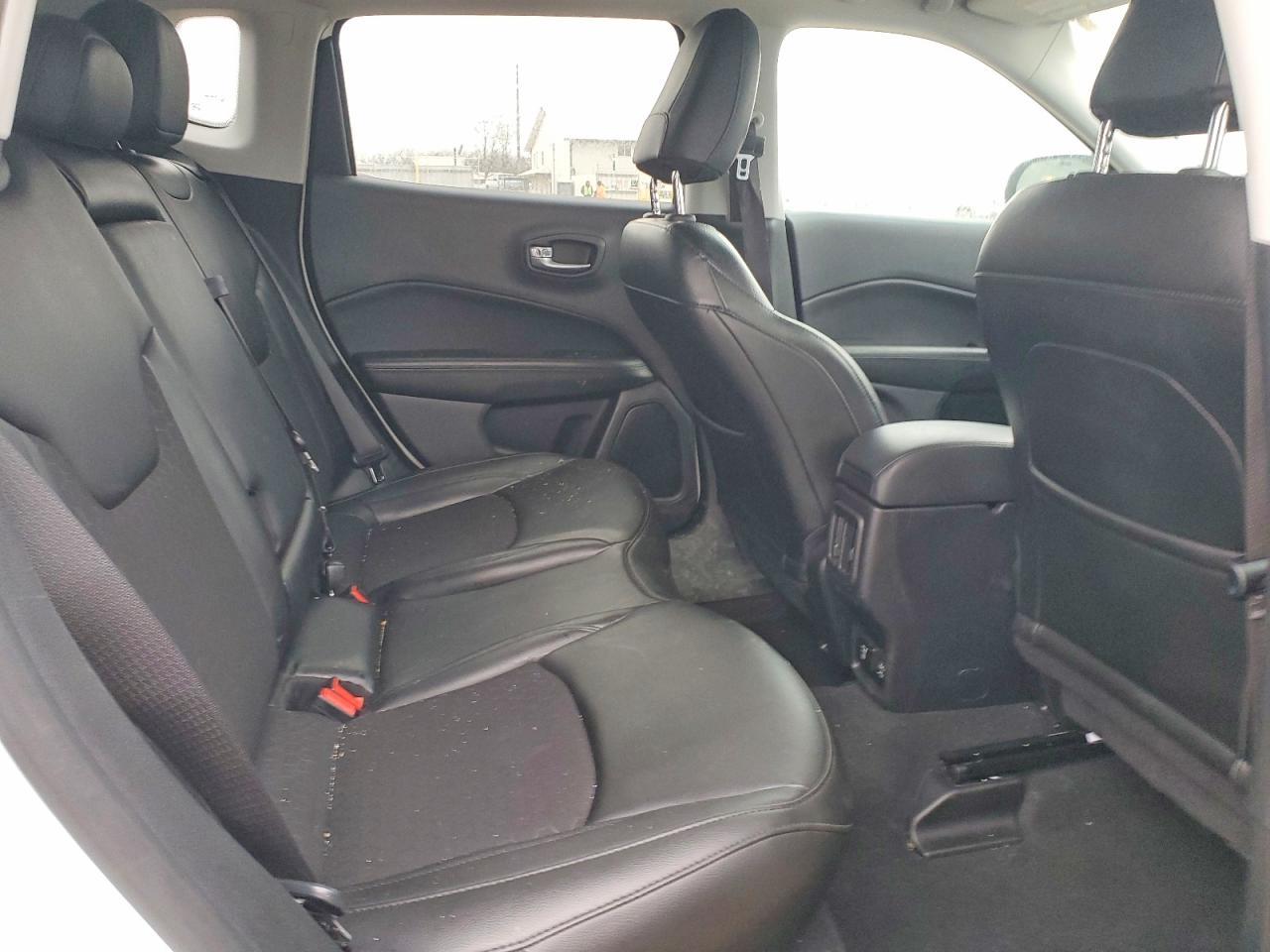 2021 JEEP Compass