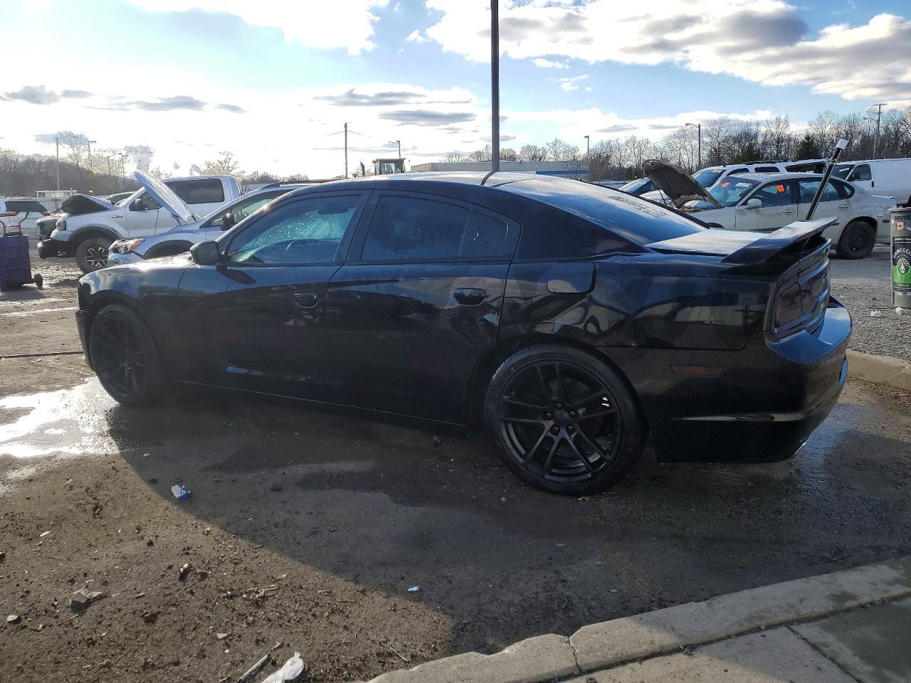 2013 DODGE CHARGER