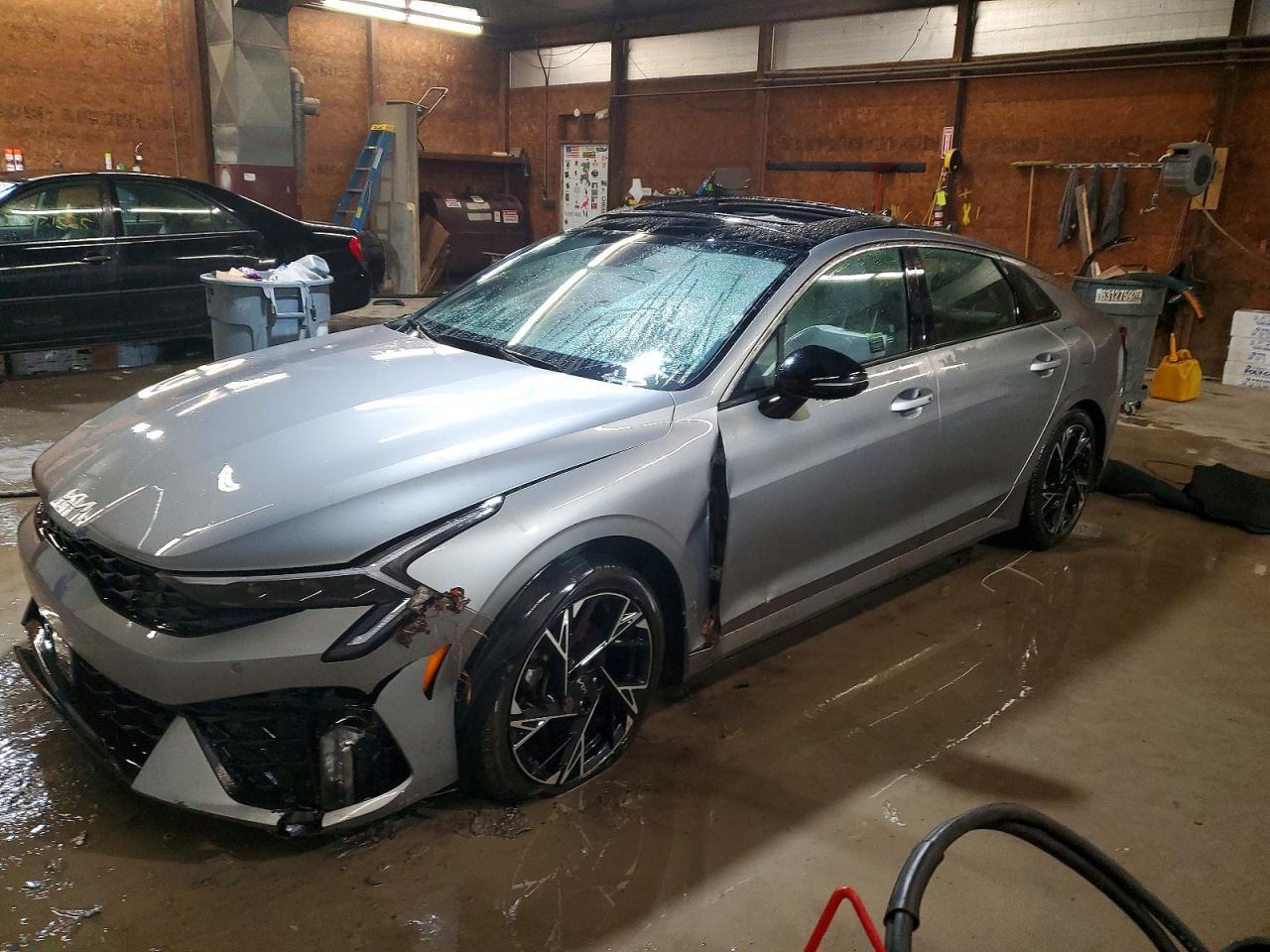 2025 KIA K5