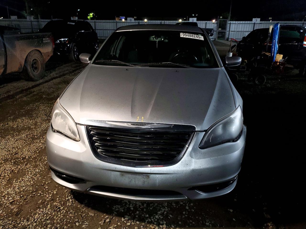 2013 CHRYSLER 200