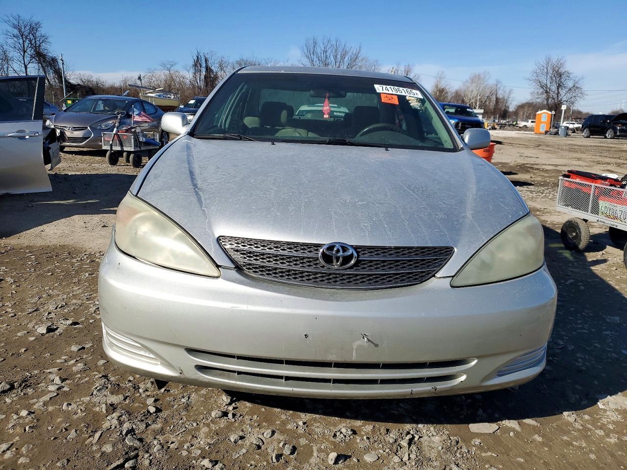 2004 TOYOTA CAMRY