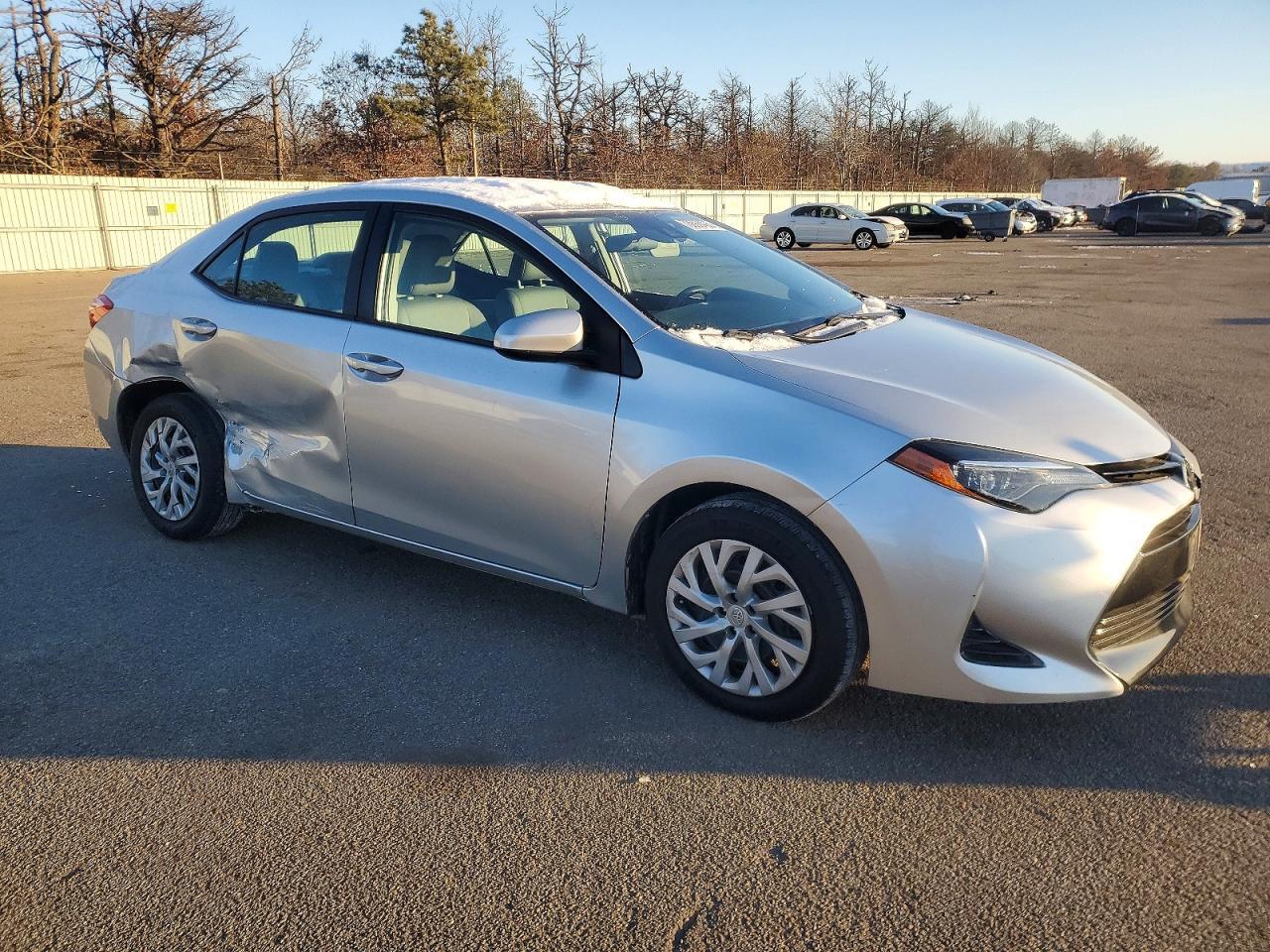 2018 TOYOTA COROLLA