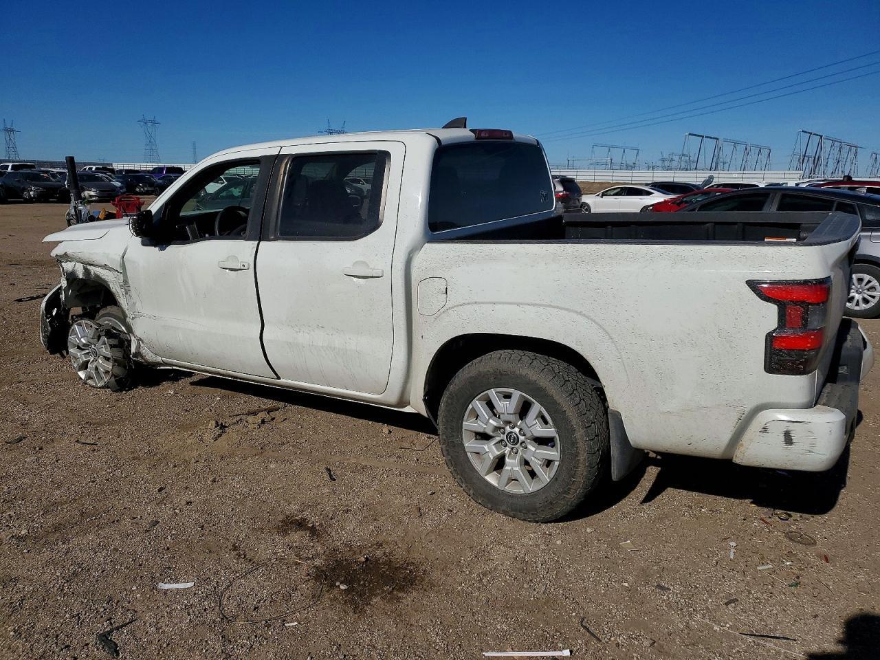 2022 NISSAN Frontier