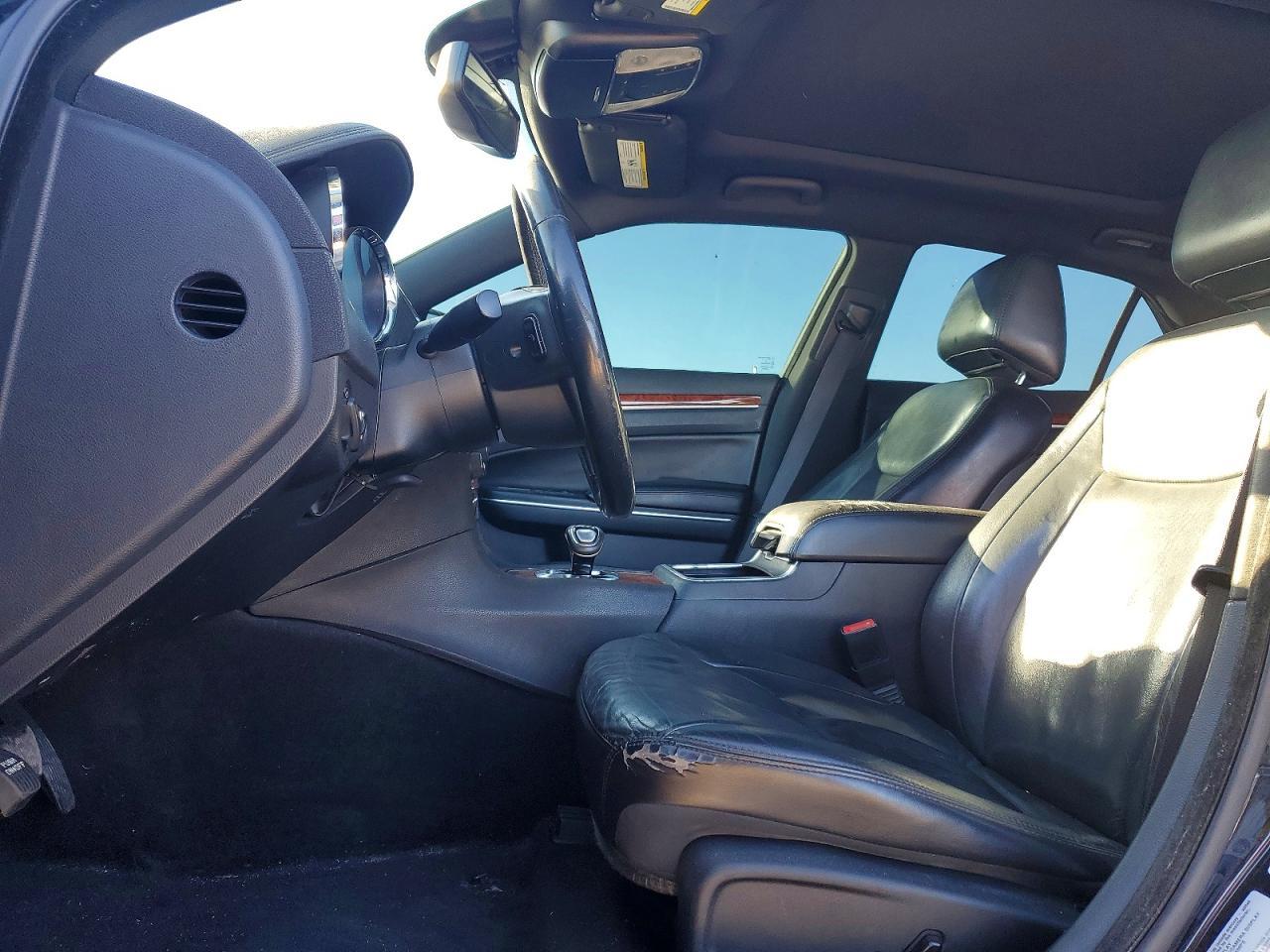 2014 CHRYSLER 300