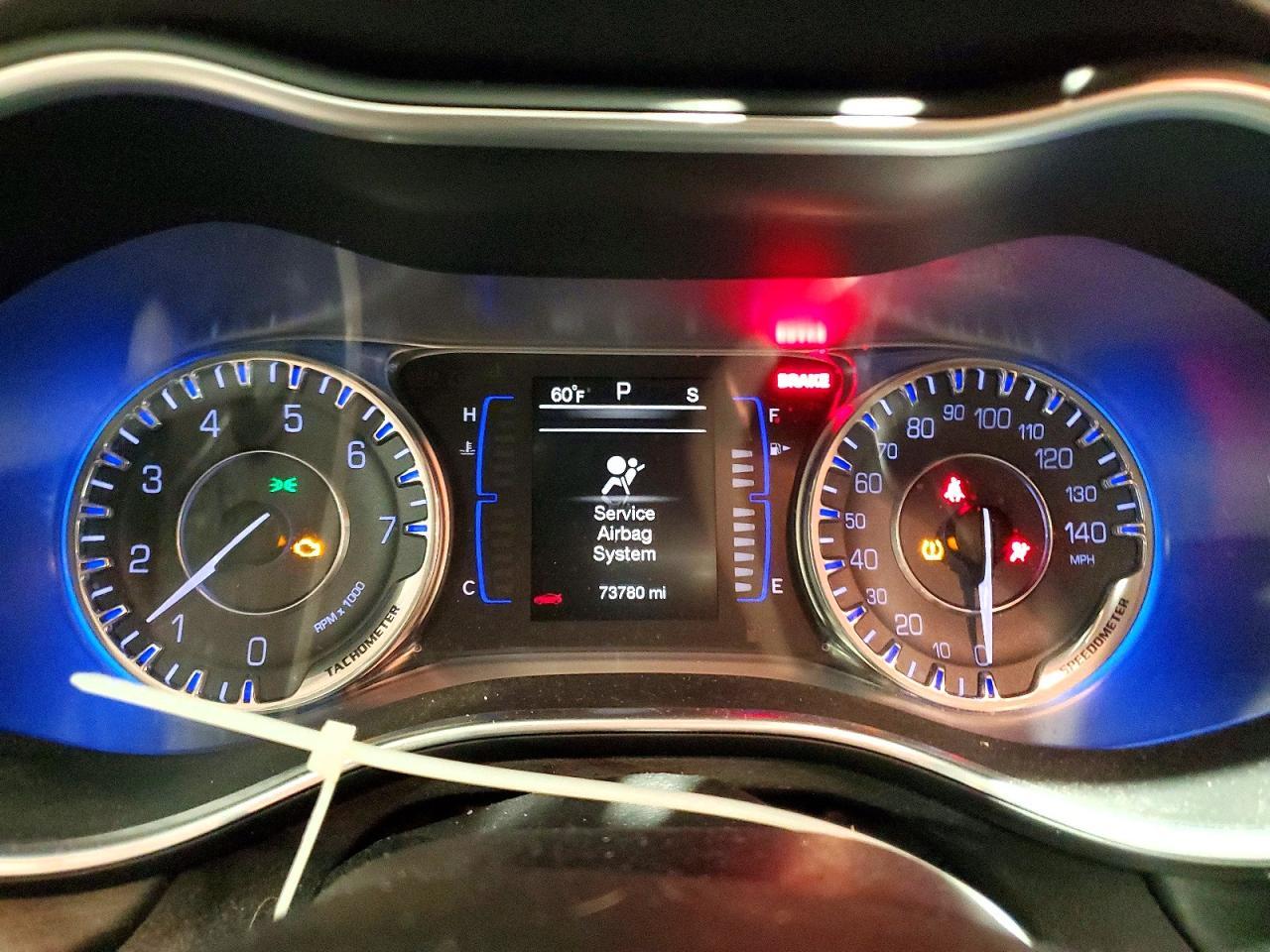 2016 CHRYSLER 200