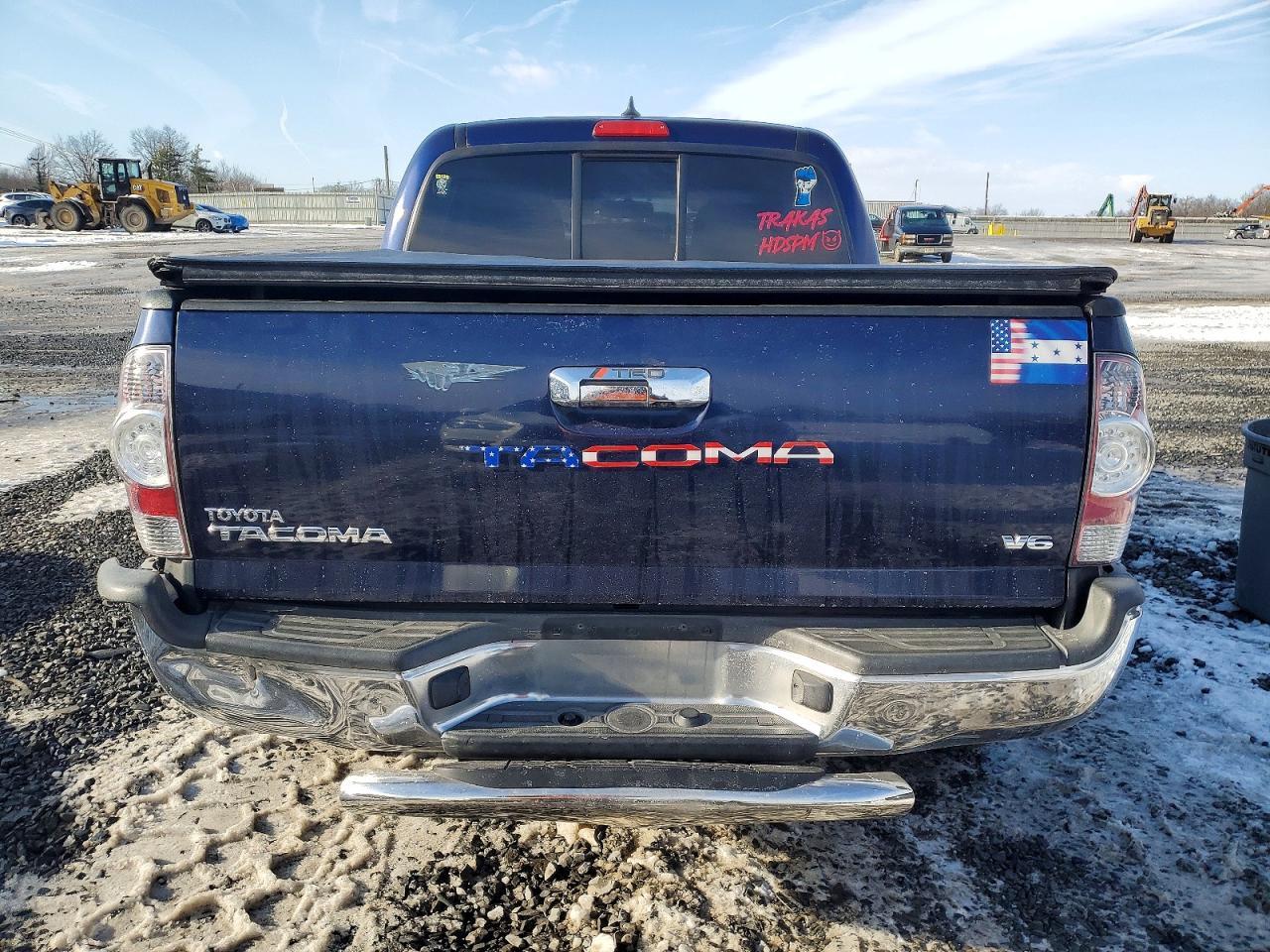2012 TOYOTA TACOMA