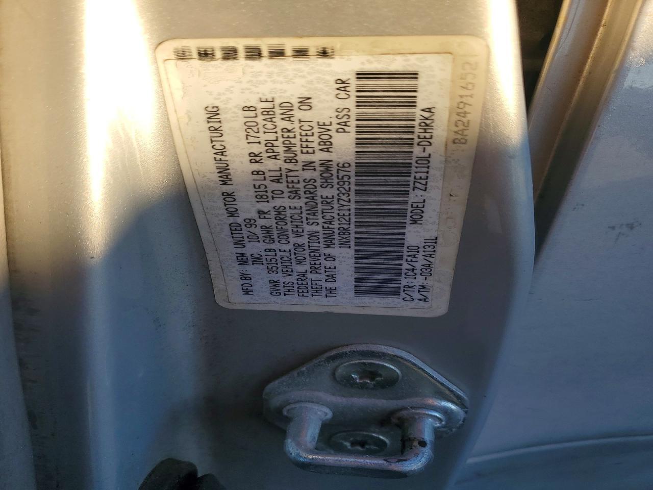 2000 TOYOTA COROLLA