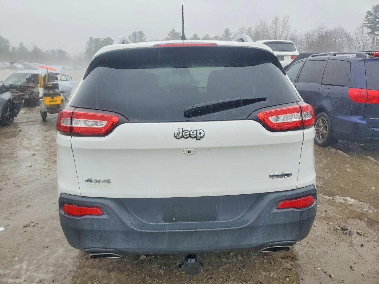 2017 JEEP CHEROKEE