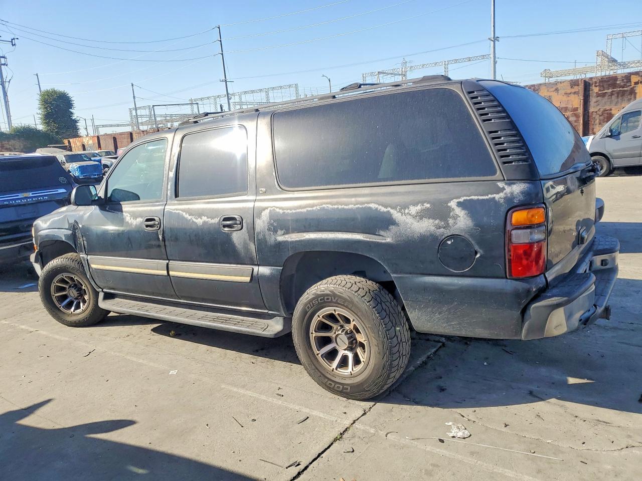 2004 CHEVROLET Suburban