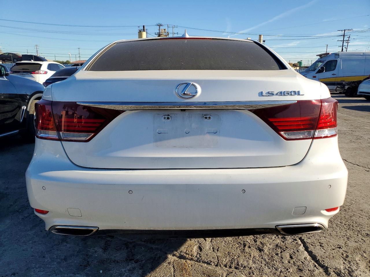 2014 LEXUS LS 460