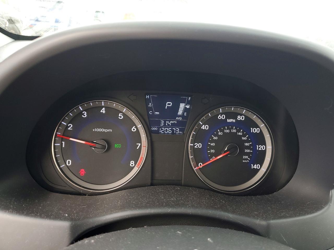 2013 HYUNDAI ACCENT