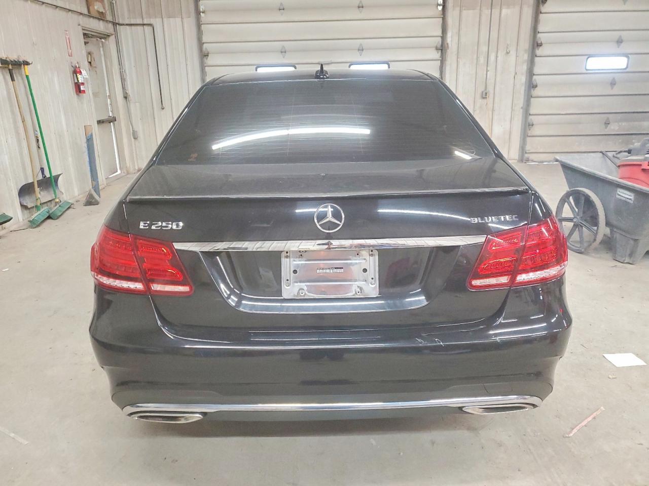 2016 MERCEDES-BENZ E-Class