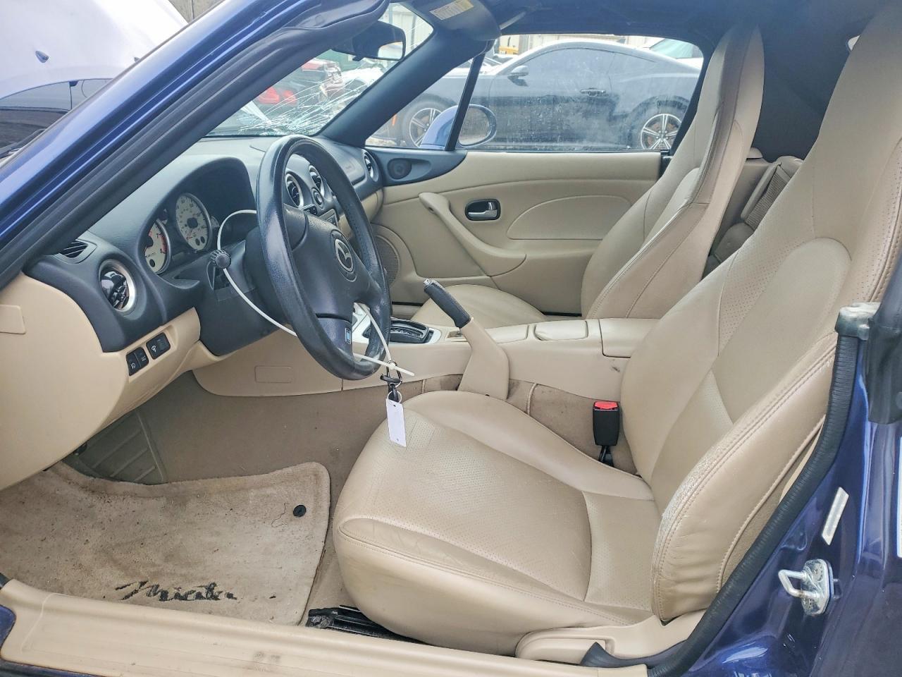 2003 MAZDA MX-5 Miata