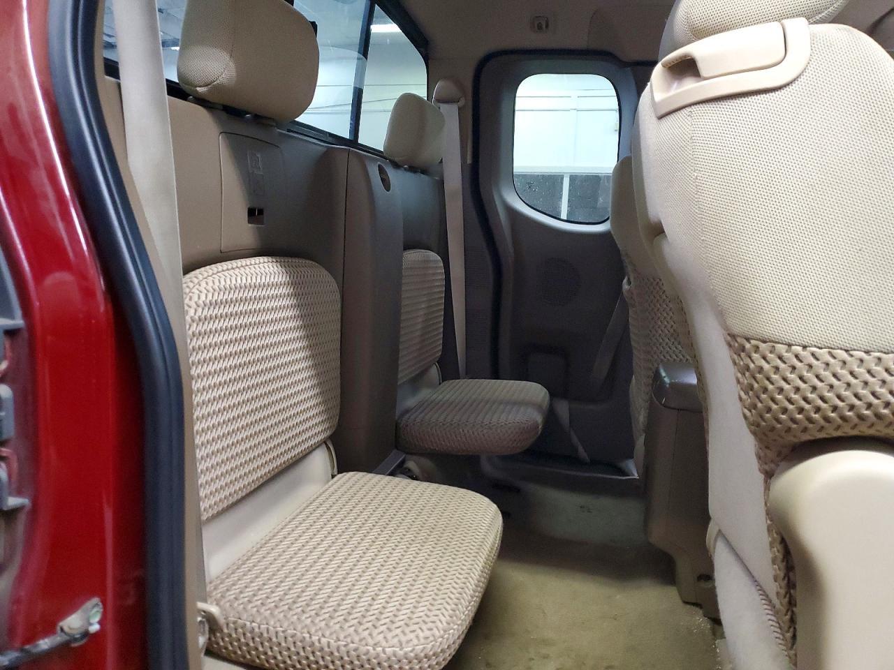 2006 NISSAN Frontier