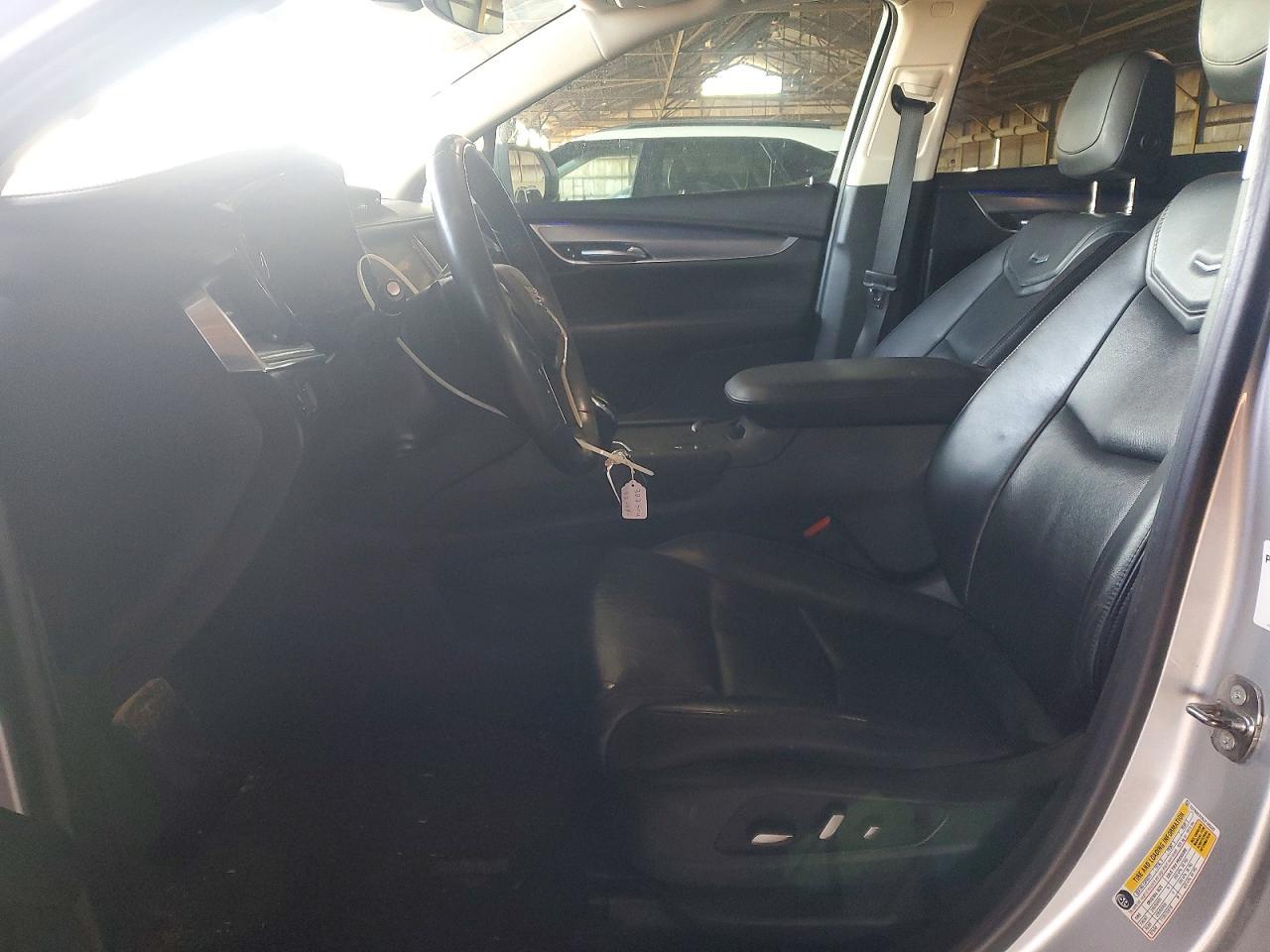 2018 CADILLAC XT5