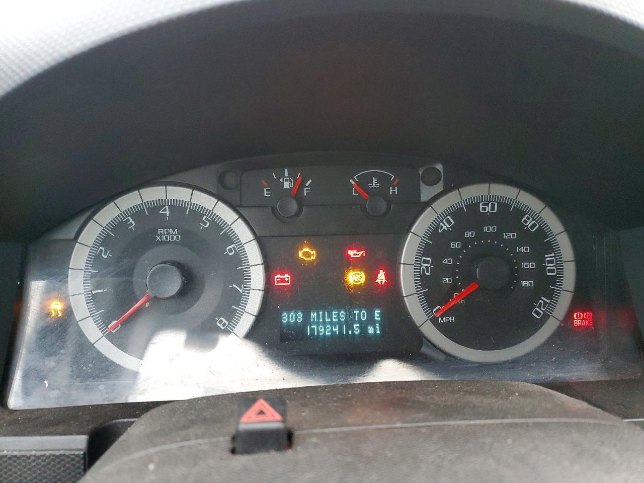 2009 FORD ESCAPE