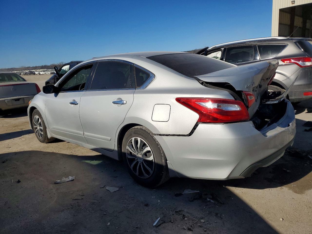 2017 NISSAN ALTIMA