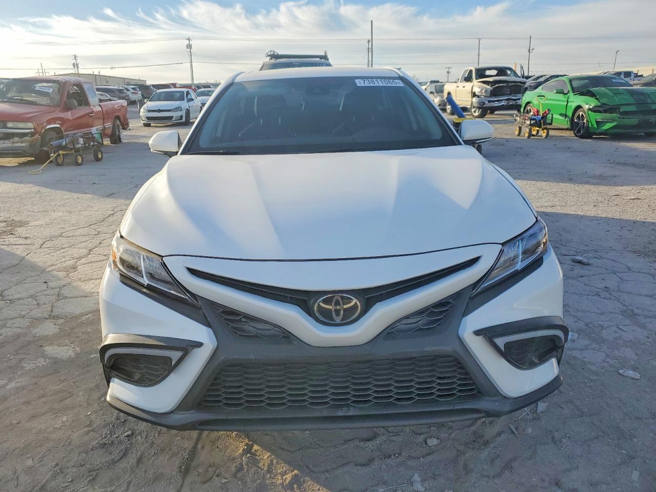 2024 TOYOTA CAMRY