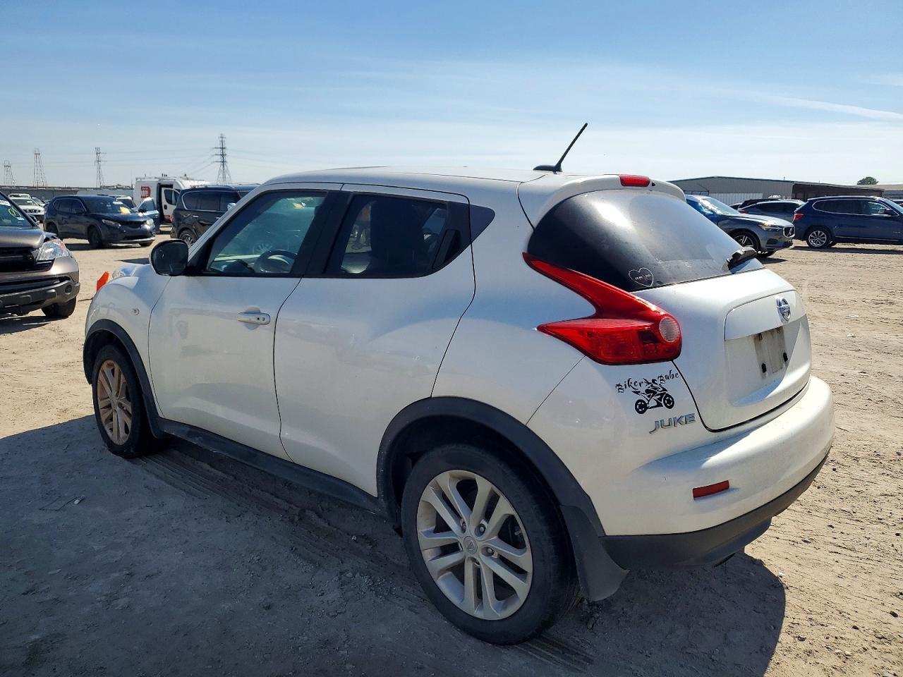 2014 NISSAN Juke