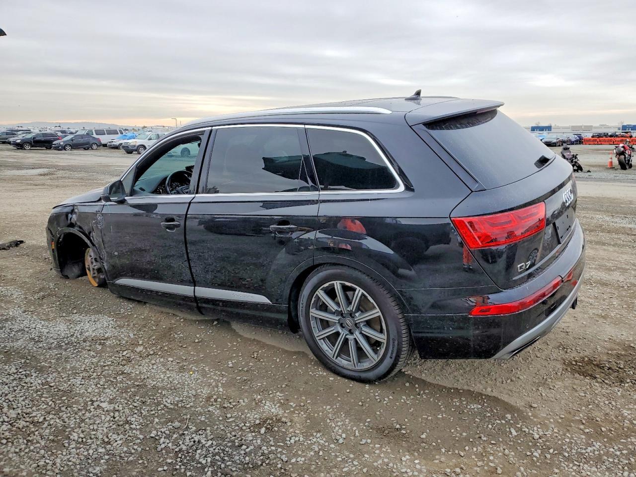 2017 AUDI Q7