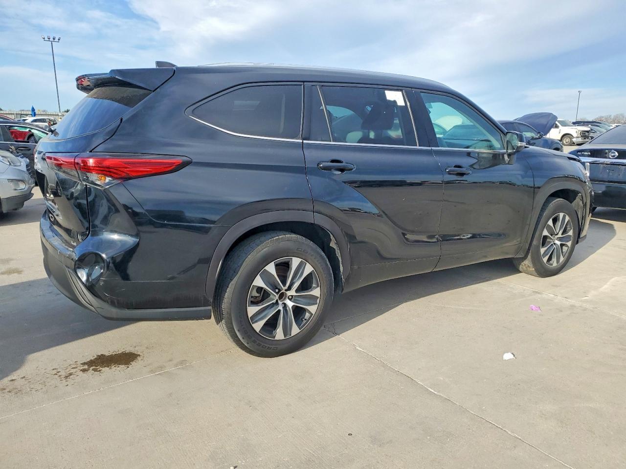 2021 TOYOTA HIGHLANDER