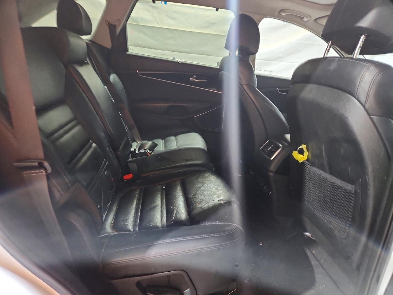2017 KIA SORENTO