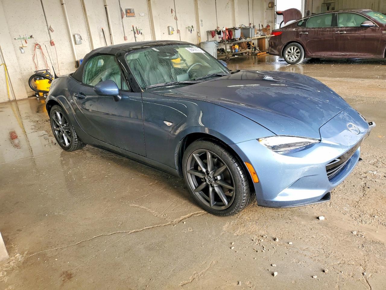 2017 MAZDA MX-5 Miata