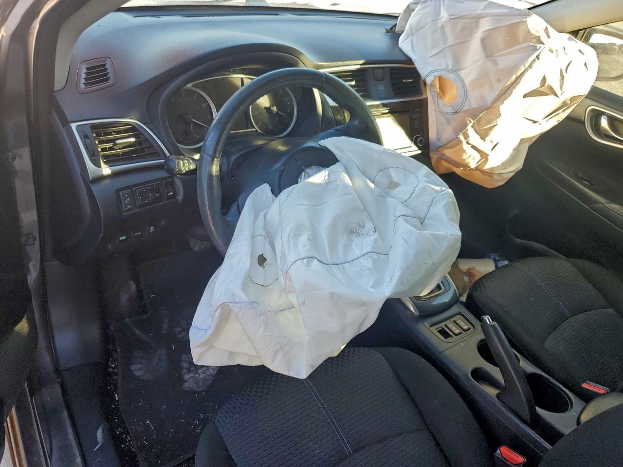 2016 NISSAN SENTRA