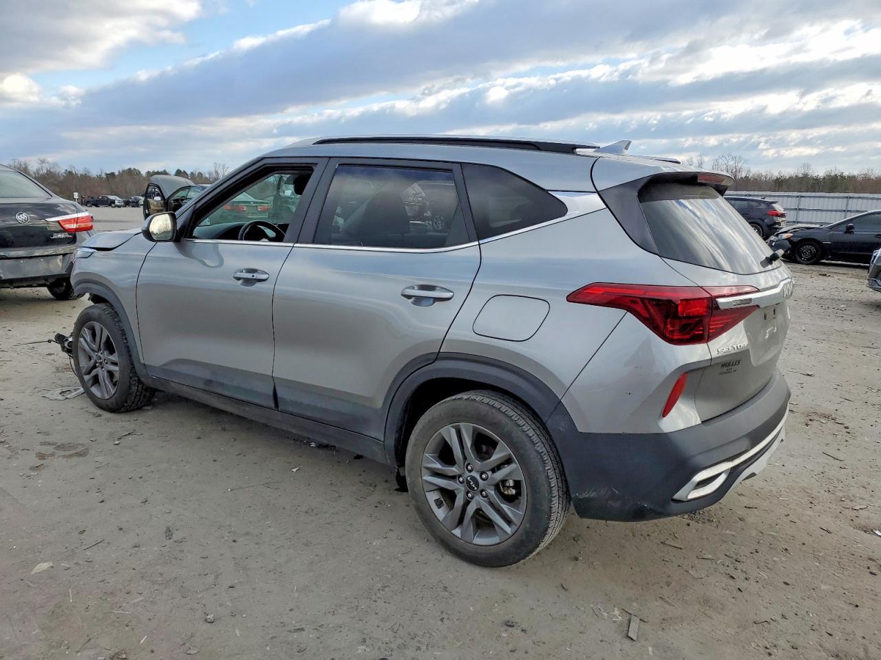 2023 KIA SELTOS