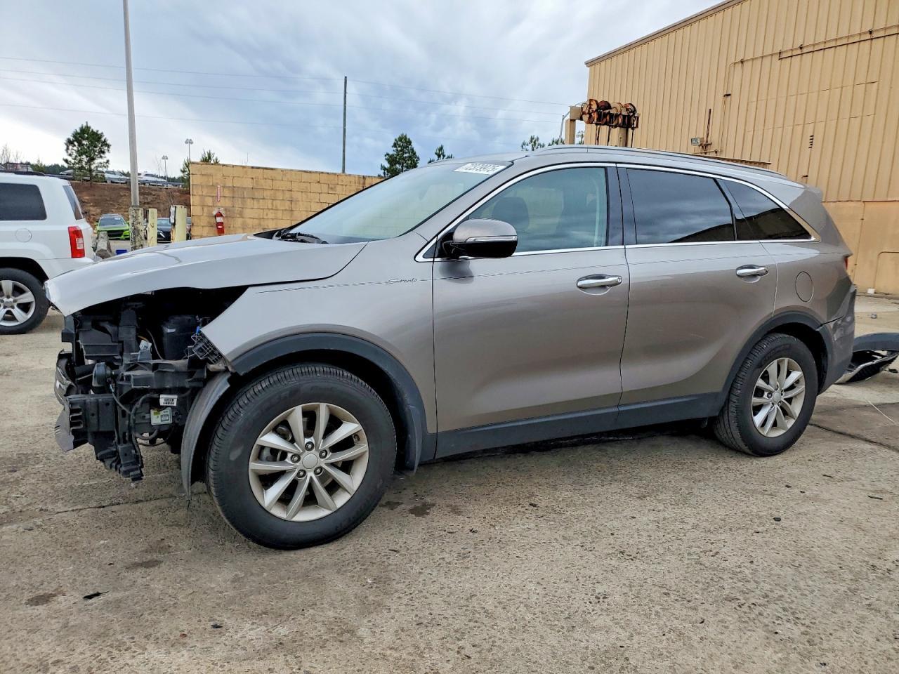 2016 KIA SORENTO