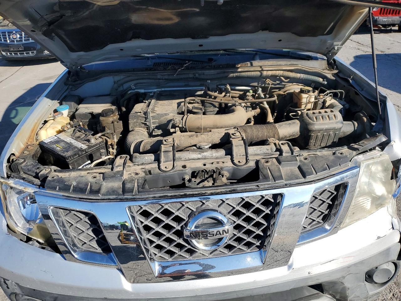 2011 NISSAN Frontier