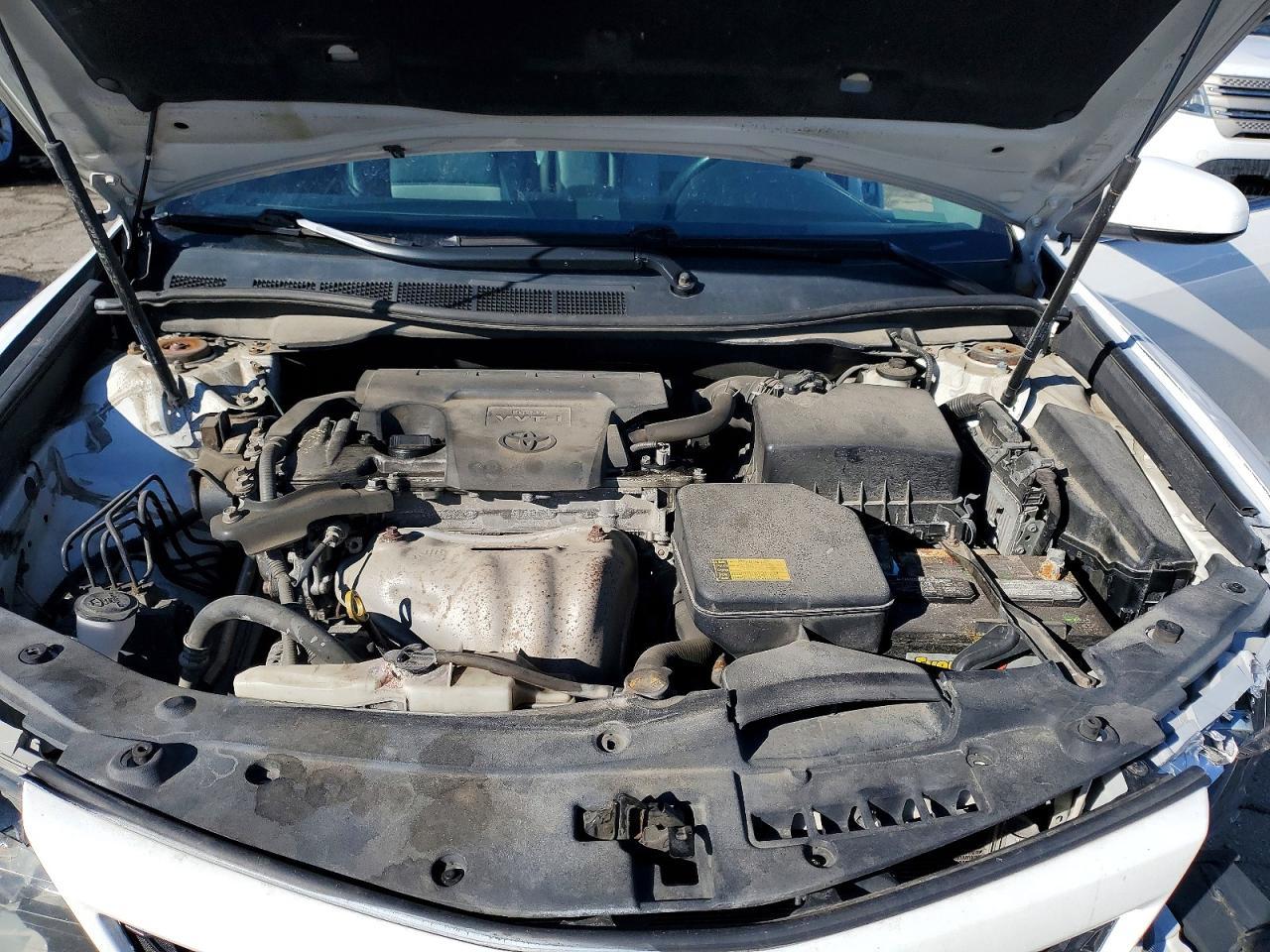 2014 TOYOTA CAMRY