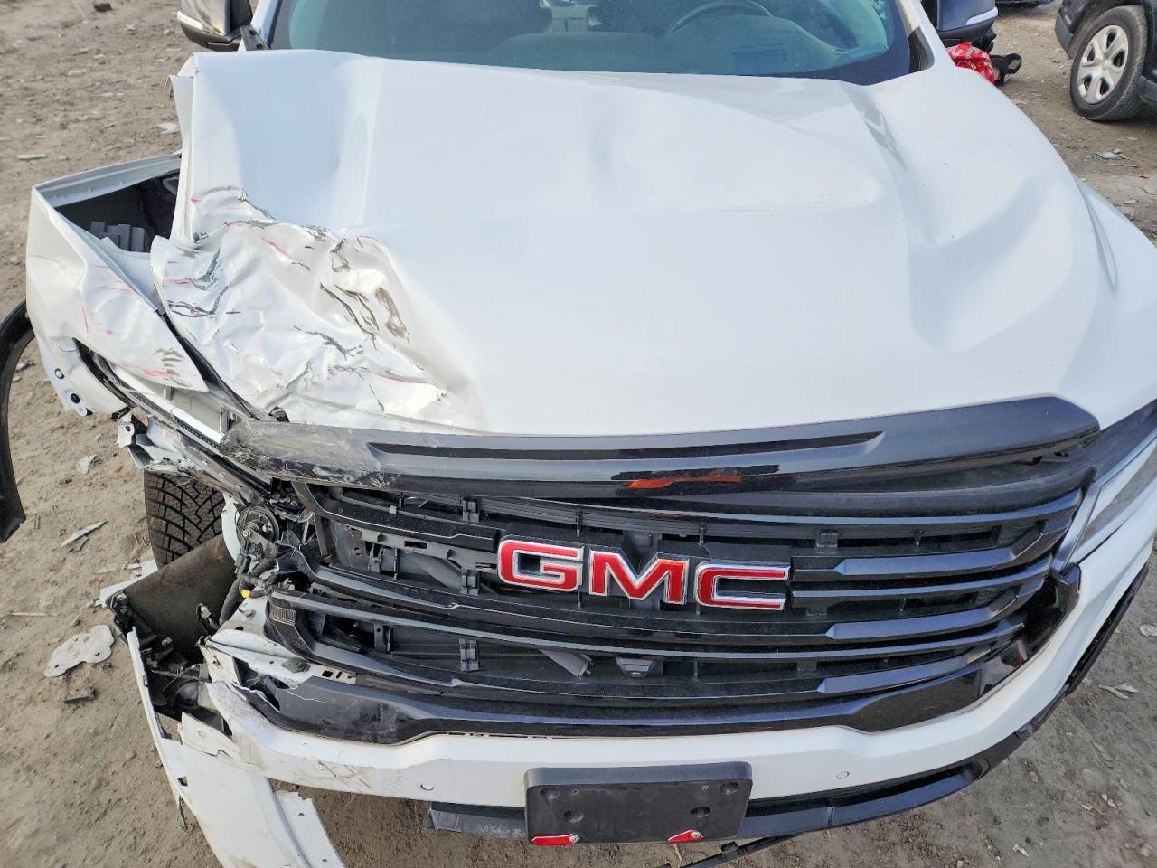 2022 GMC ACADIA